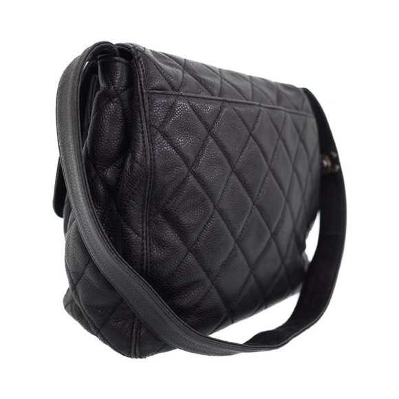 Chanel Matelasse Shoulder Bag Black - Picture 2 of 9